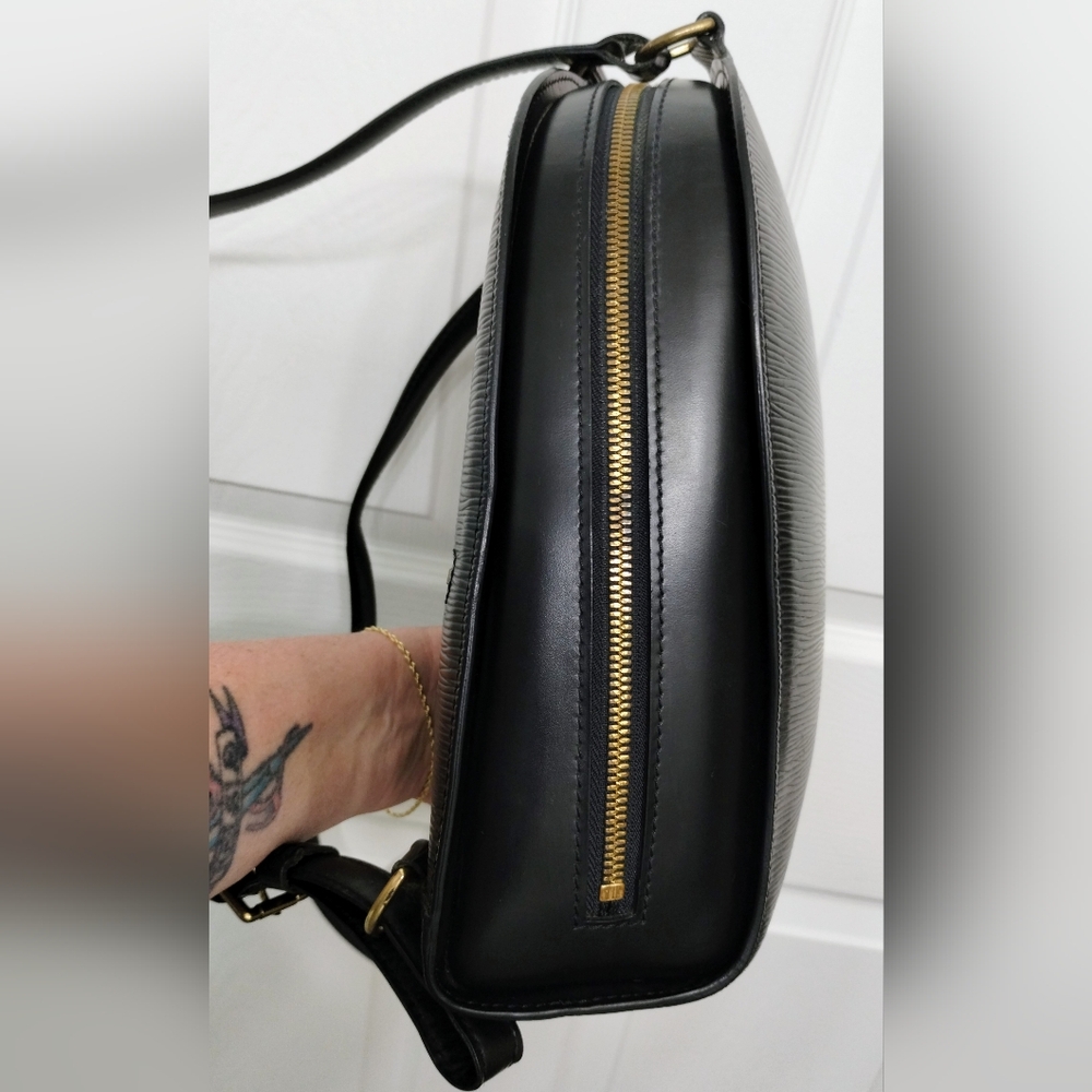 Black Epi Leather Backpack - Luxury Designer - Picture 10 of 16